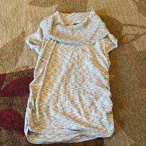 Apt. 9 short sleeve cowl neck sweater, size L,